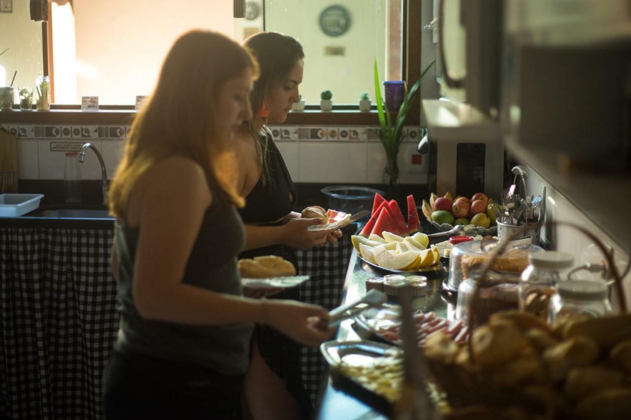 Enseada Hostel أرايال دو كابو المظهر الخارجي الصورة
